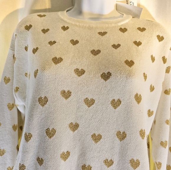 2/$20 Crown & Ivy Kids XL Heart Sweater - Picture 4 of 6